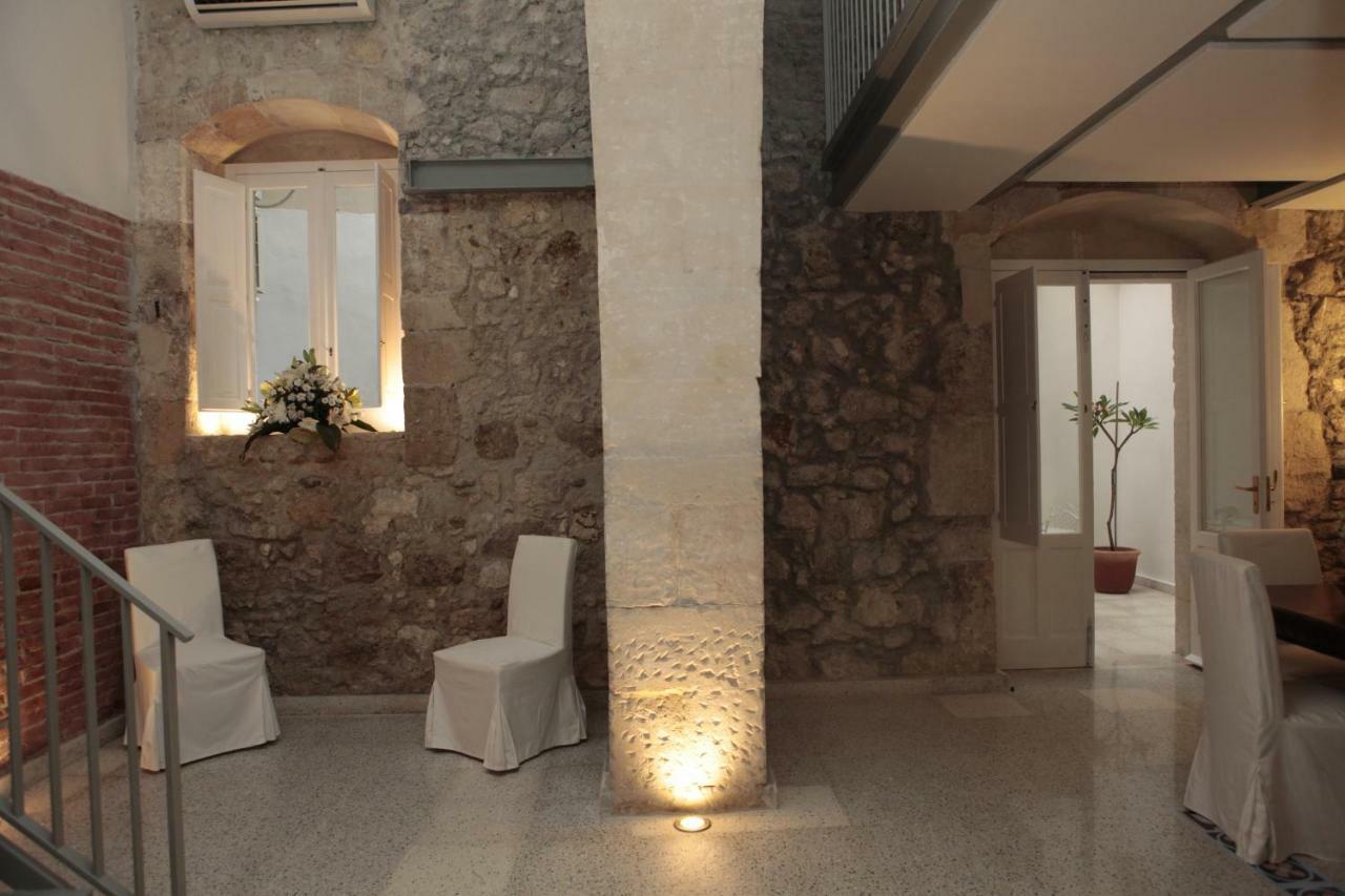 La Casa Sulla Darsena Apartment Syracuse Exterior photo